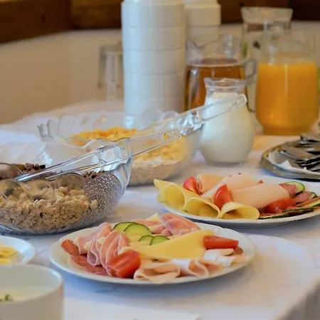 U Brany Hotel 3*